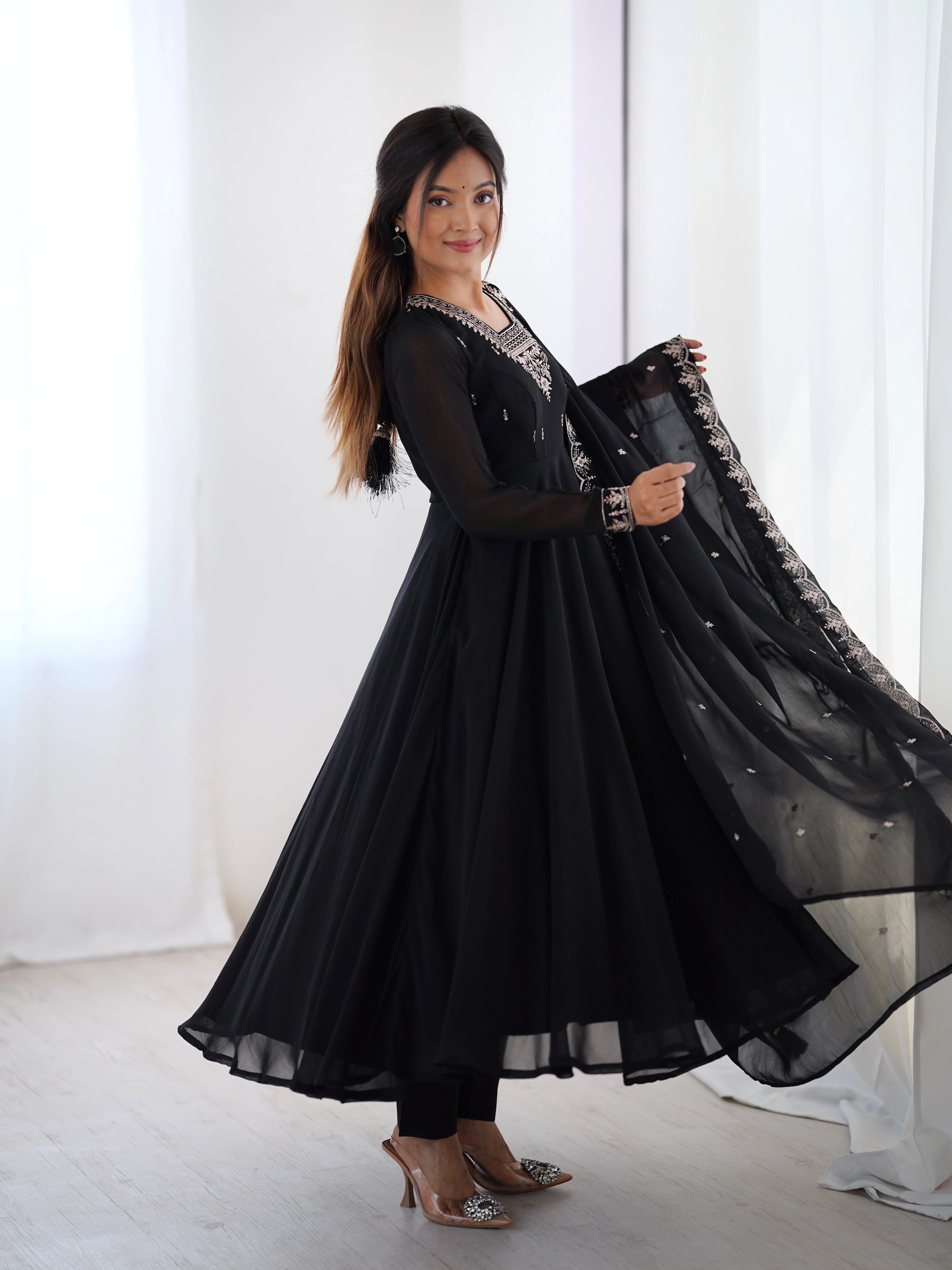 Black Zari Embroidery Fox Georgette Suit – Kalyanja
